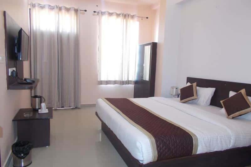 Makrana Raj Hotel Sikar Εξωτερικό φωτογραφία